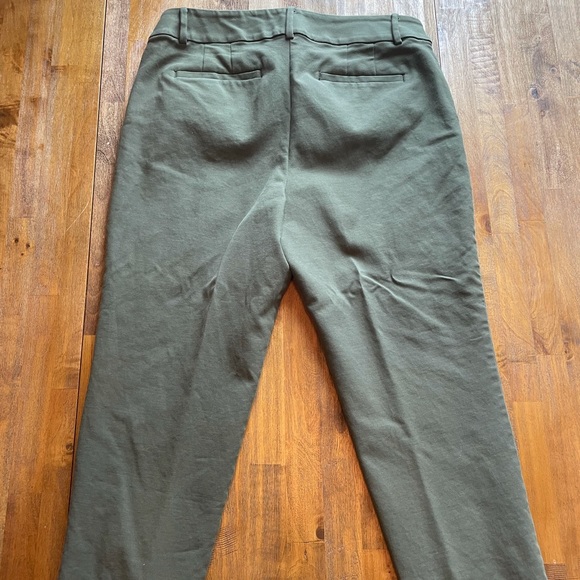 Loft Crop Pants - Picture 5 of 6